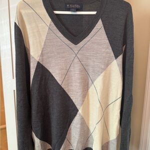 Brooks Brothers Women's V-Neck Argyle Sweater - Black, Gray, and Cream